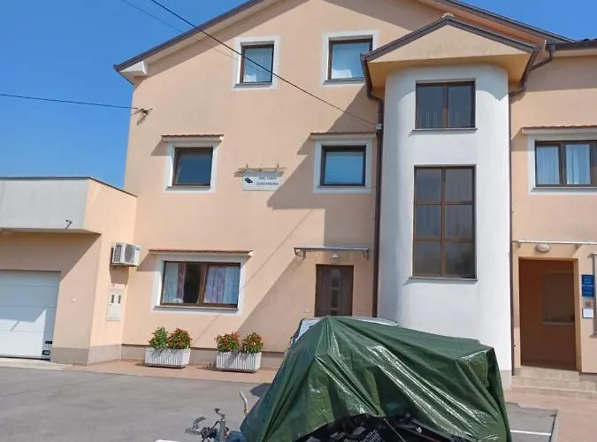 Alen Apartman Podhum